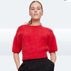 Banana Republic Fuzzy Alpaca-Blend Puff Sleeve Sweater. Red. Medium. NWT.